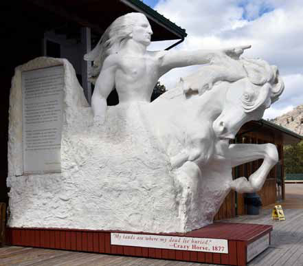 Modell des Denkmals Crazy Horse